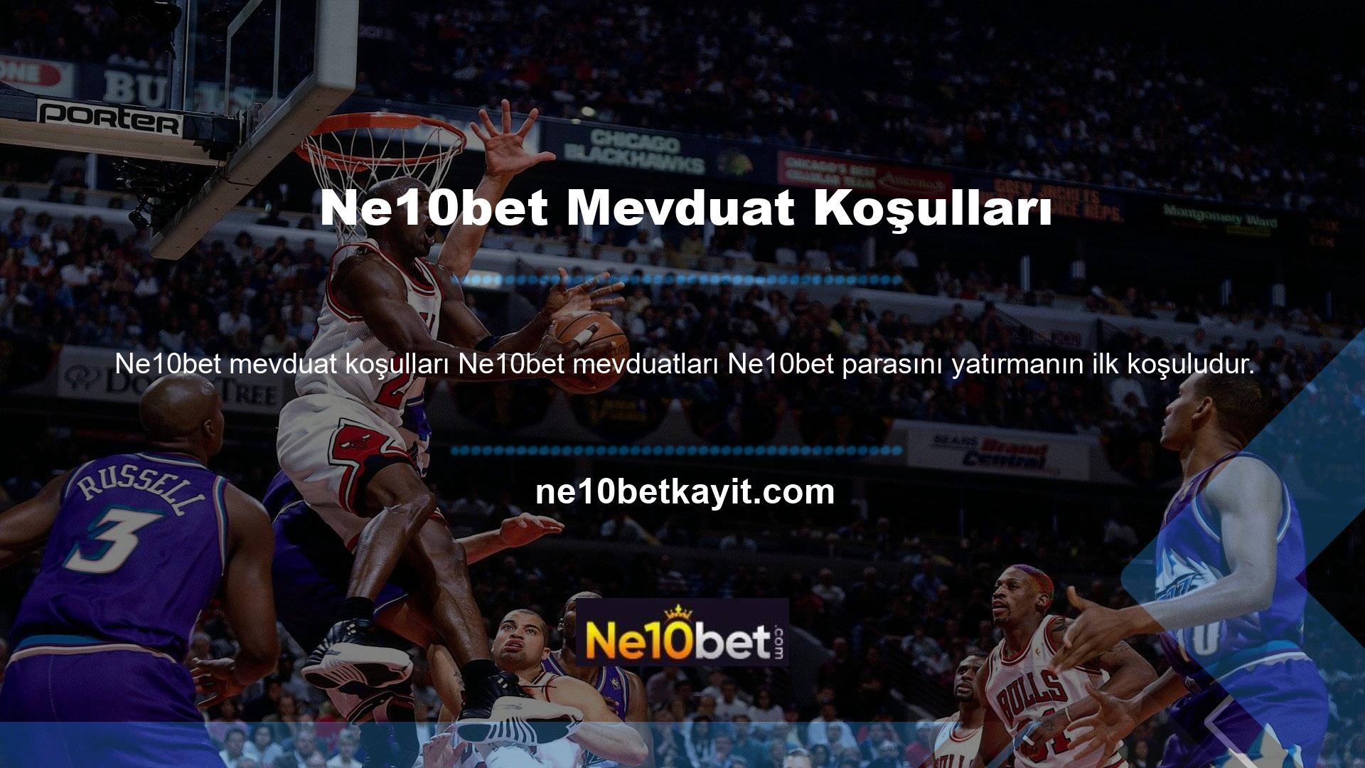 Siteye erişmek için e-posta ve şifrelerini yazmaları gerekir